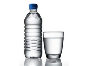 矿泉水